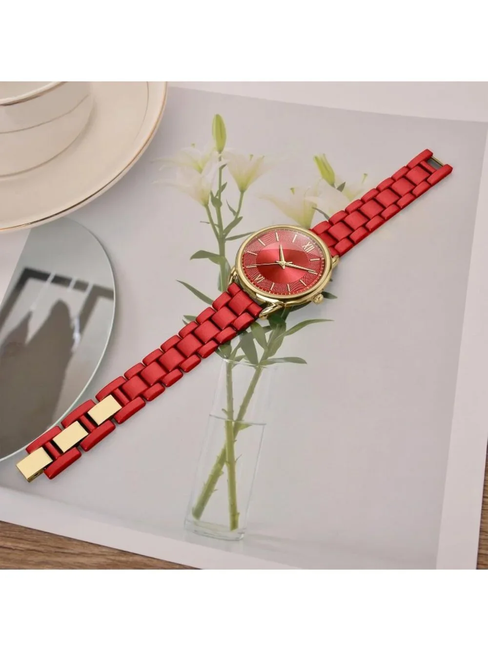 Women's Red Roman Numeral Dial Analog Alloy Steel Strap Quartz Wrist Watches